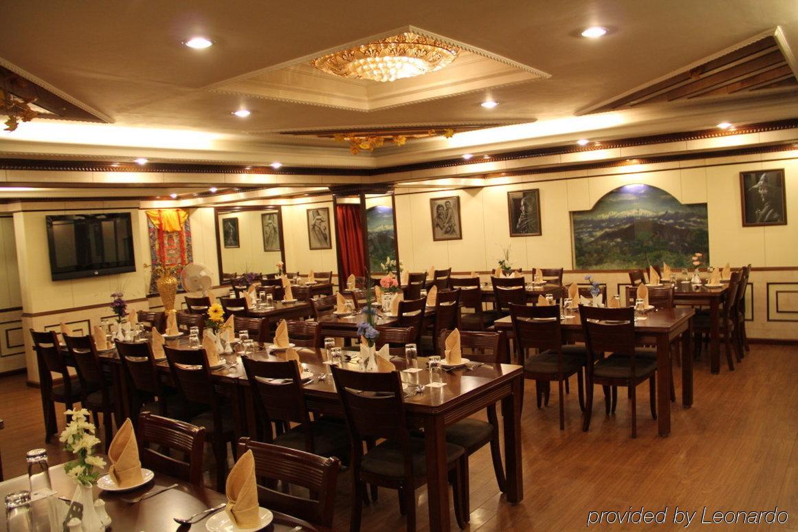 R.J.Resorts Darjeeling  Restaurant photo